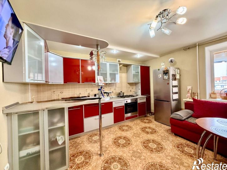 3-комн квартира ул Фатыха Амирхана, 103,  д. 103