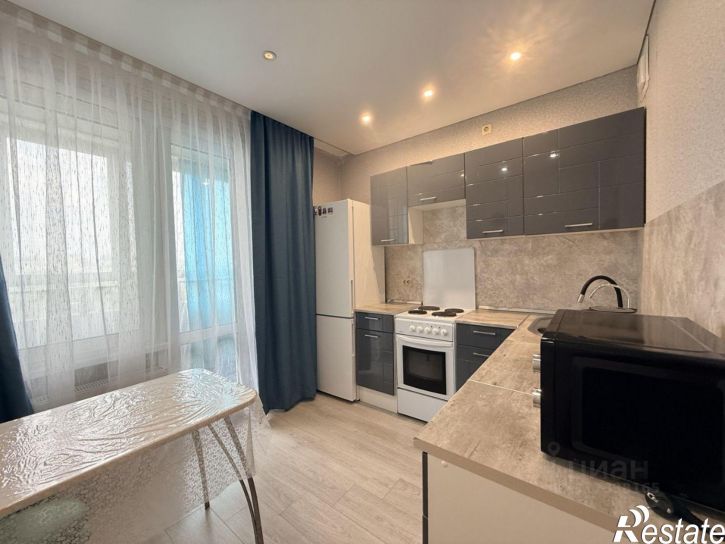 2-комн квартира ул Александра Курынова, 11 2,  д. 11 2,  к. 2