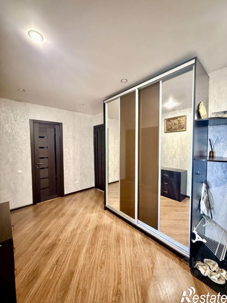 3-комн квартира ул Фатыха Амирхана, 103,  д. 103