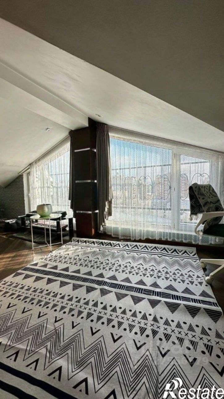 3-комн квартира ул Вишневского, 11,  д. 11