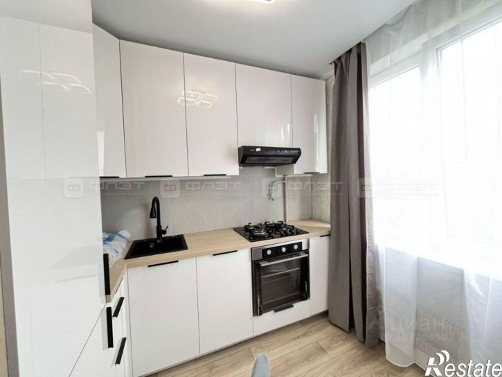 3-комн квартира ул Кулахметова, 3,  д. 3