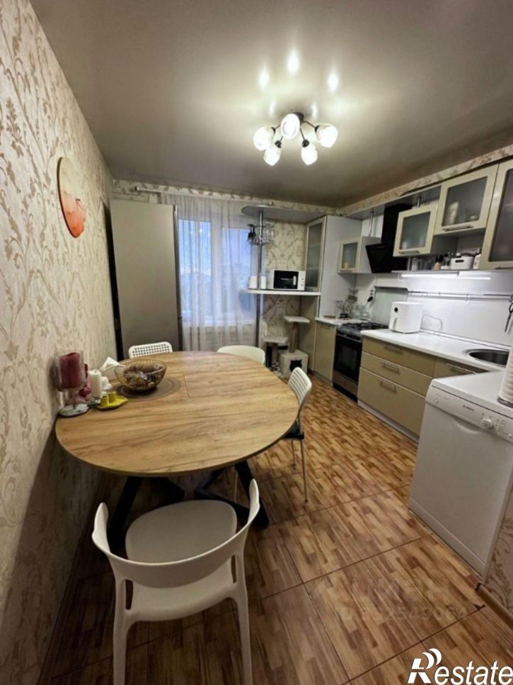 3-комн квартира ул Комиссара Габишева, 1,  д. 1