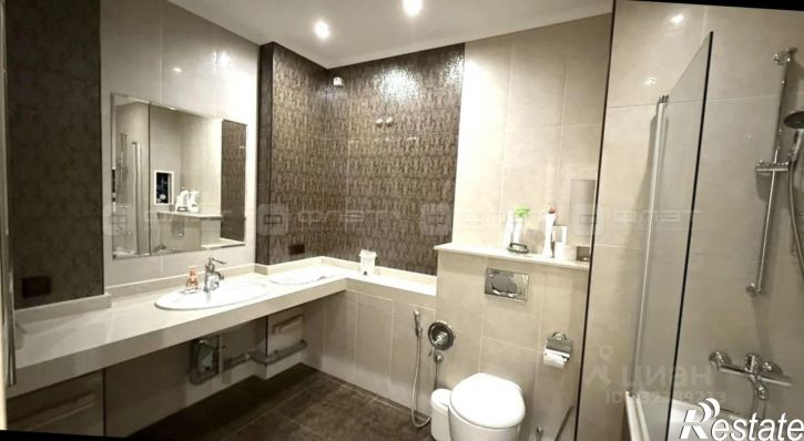 4-комн квартира ул Чистопольская, 82,  д. 82