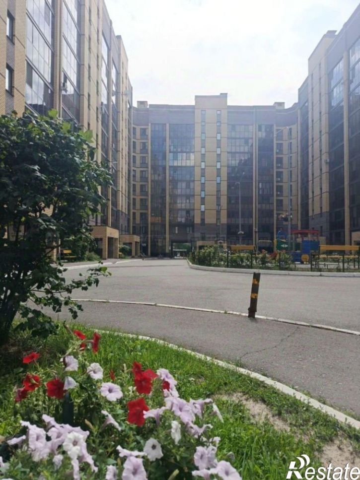 1-комн квартира ул Рауиса Гареева, 100,  д. 100