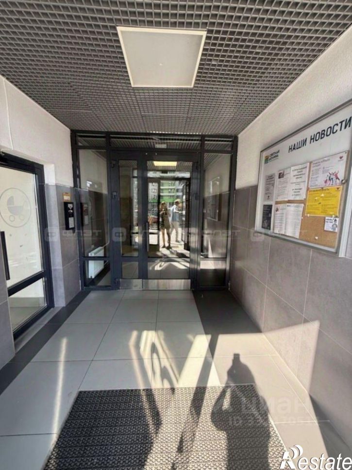 2-комн квартира ул Александра Курынова, 10 1,  д. 10 1,  к. 1