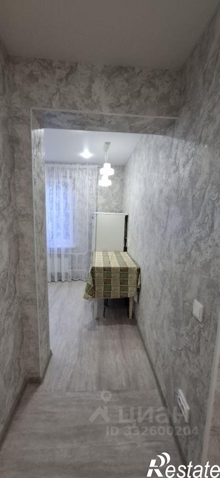 2-комн квартира ул Адоратского, 52,  д. 52