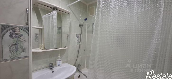 2-комн квартира ул Адоратского, 52,  д. 52