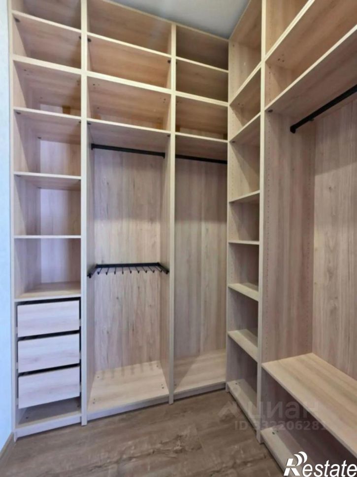 2-комн квартира ул Галиаскара Камала, 39,  д. 39
