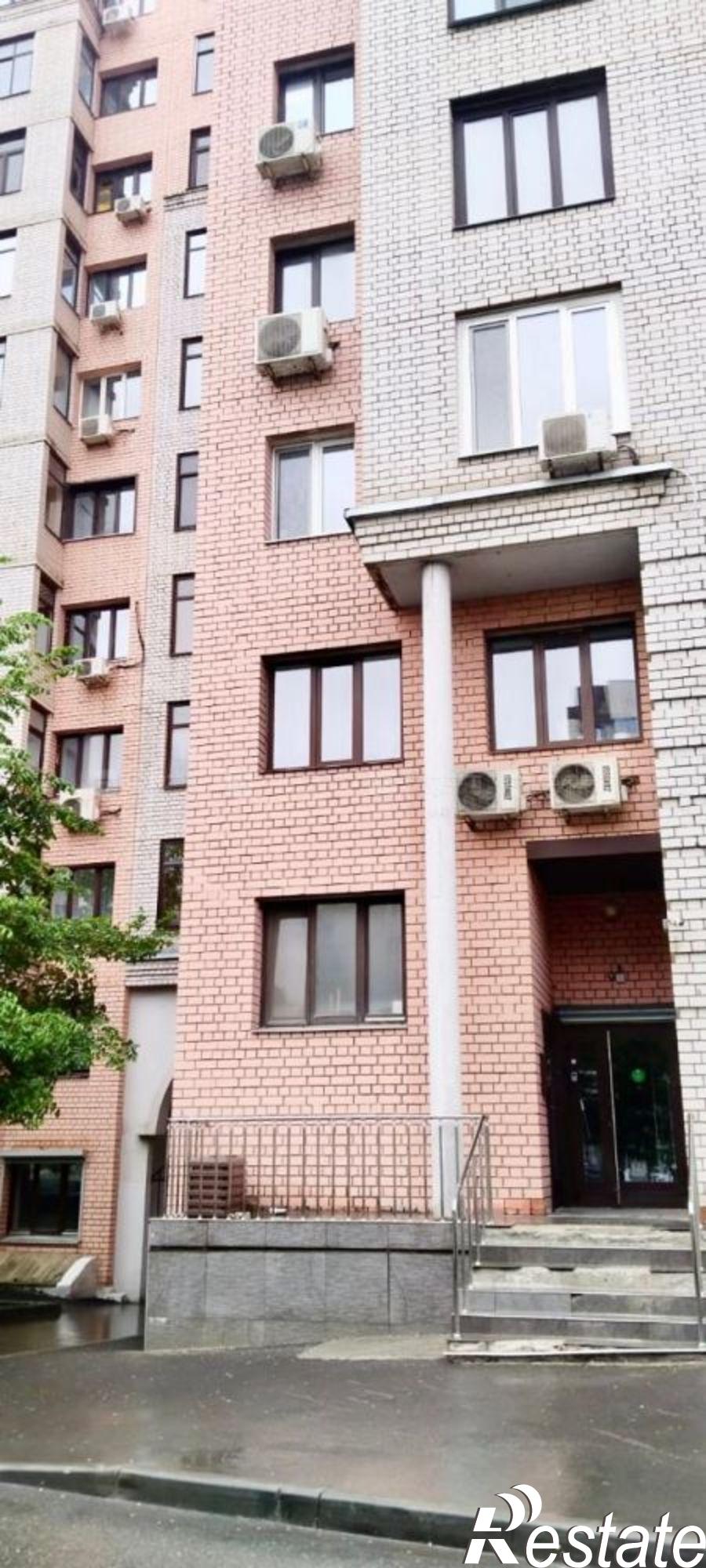 Сдать офис, помещение под офис за 170 000 рублей на ул. Калинина д.60