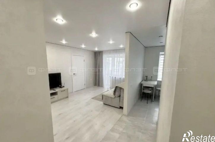 2-комн квартира ул. Деловая д.20