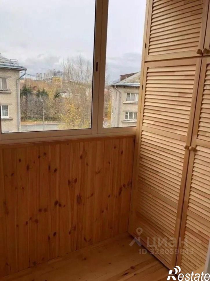 2-комн квартира ул Толбухина, 15 2,  д. 15 2,  к. 2
