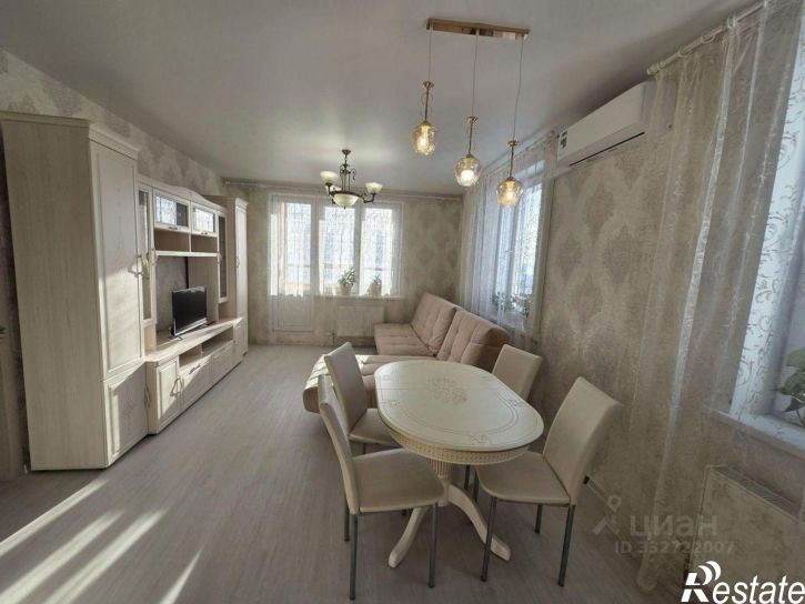 1-комн квартира ул Бирюзовая, 1Б,  д. 1Б