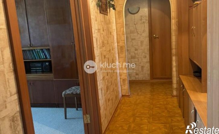 3-комн квартира ул Академика Лаврентьева, 8,  д. 8