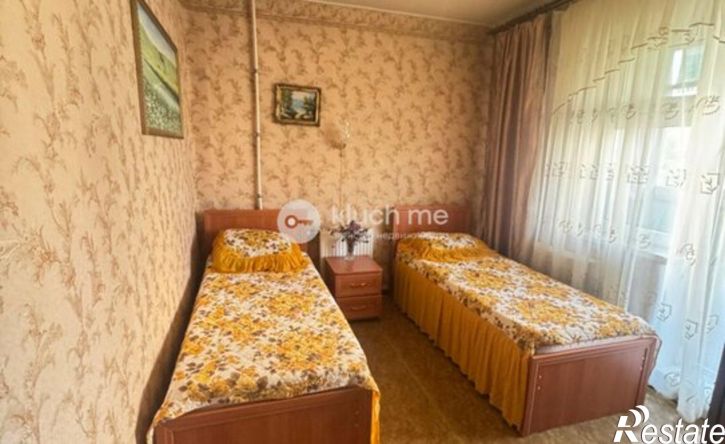 3-комн квартира ул Академика Лаврентьева, 8,  д. 8