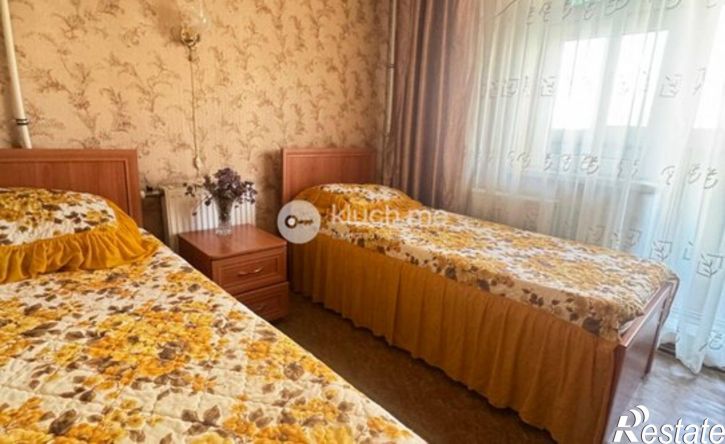 3-комн квартира ул Академика Лаврентьева, 8,  д. 8