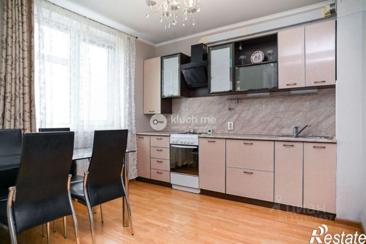 3-комн квартира пр-кт Ямашева, 31а,  д. 31а
