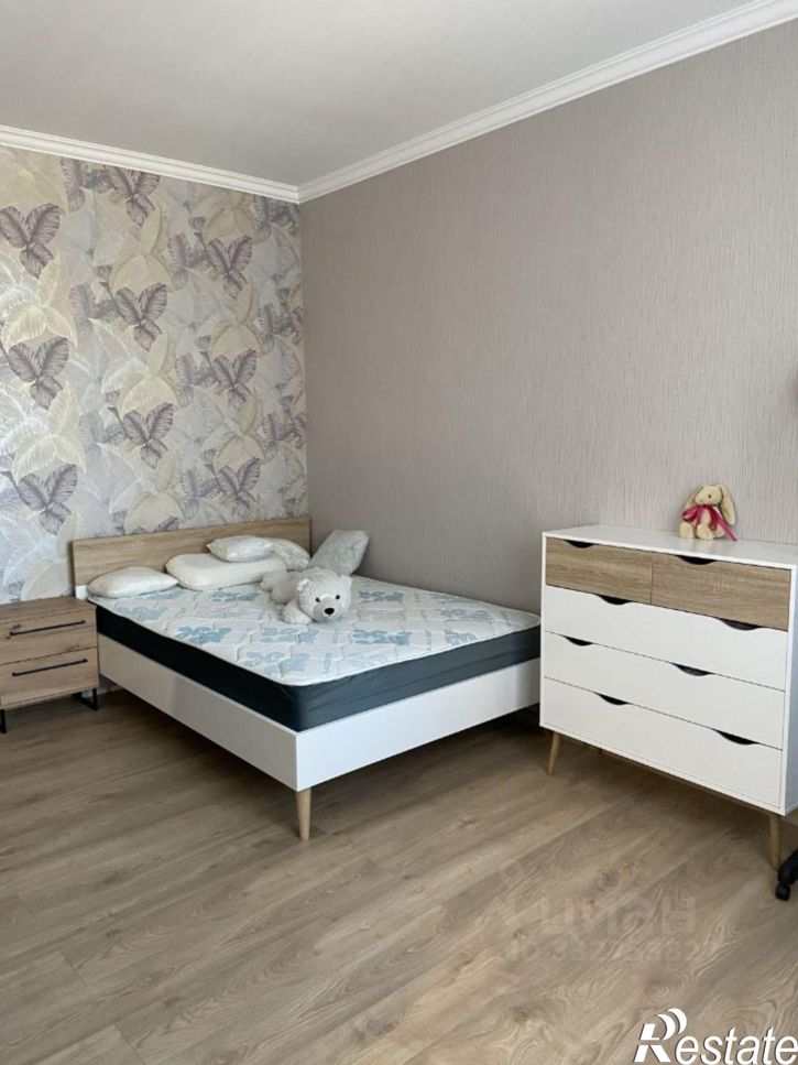 3-комн квартира ул Оренбургский Тракт, 8Д,  д. 8Д