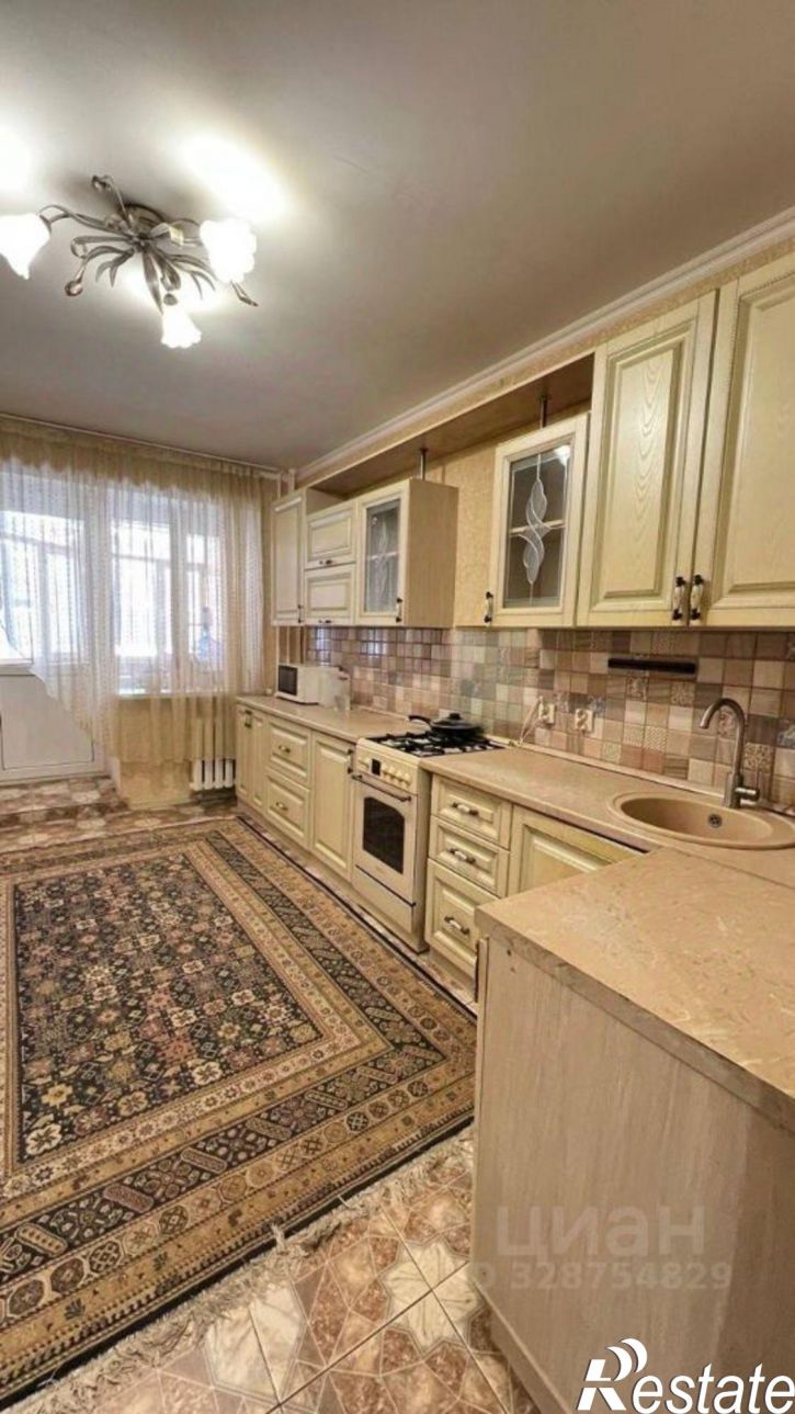 3-комн квартира ул Меридианная, 3,  д. 3