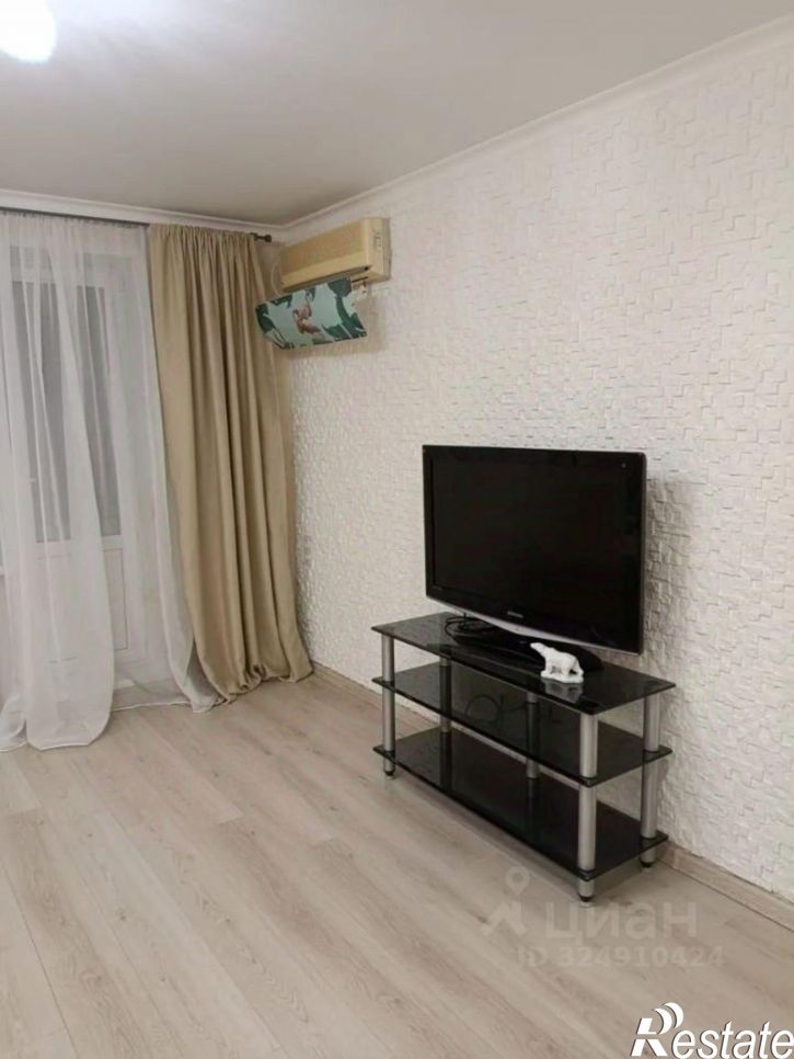 3-комн квартира ул Сафиуллина, 50,  д. 50