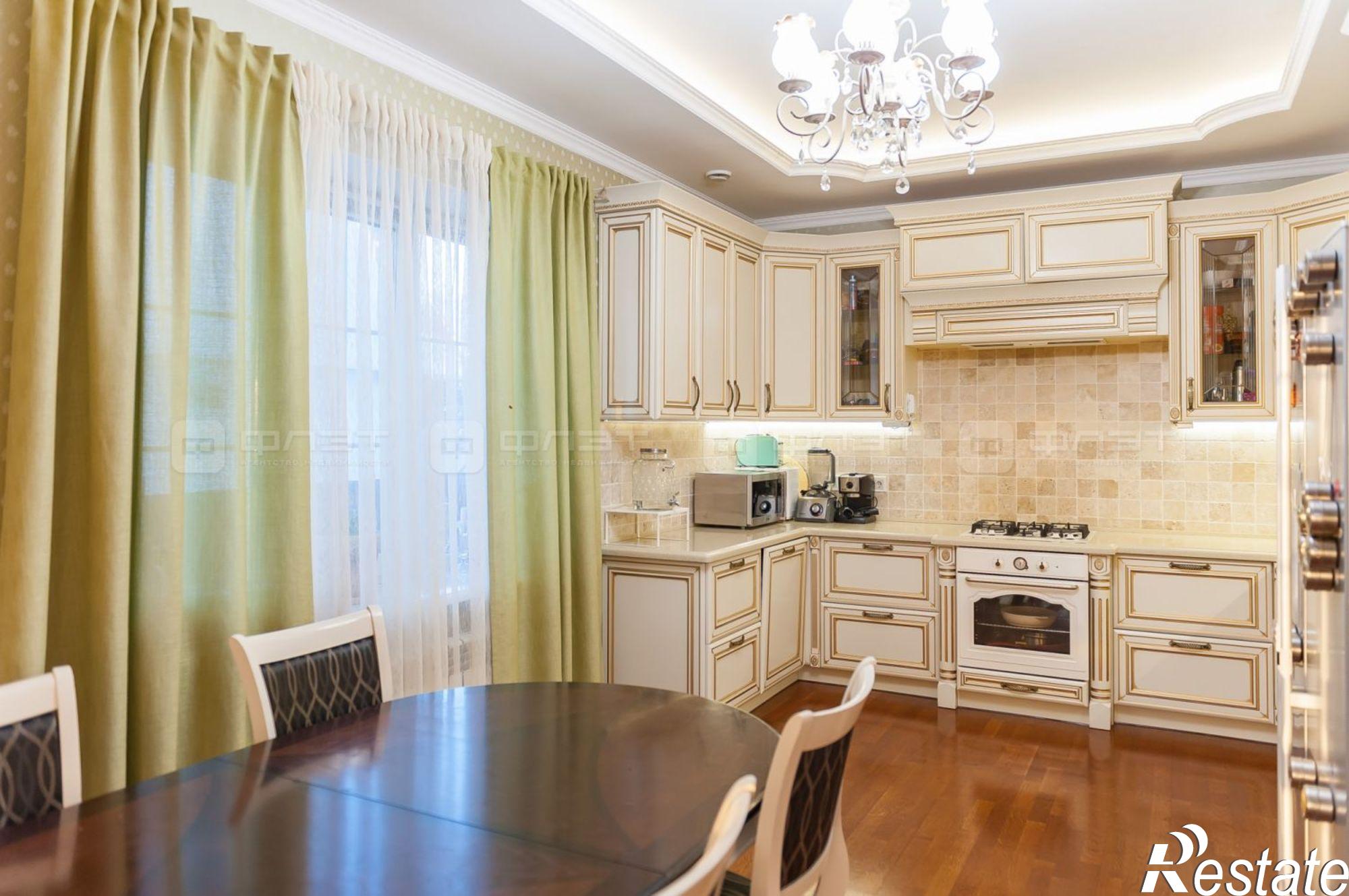 Купить дачу, дом, коттедж за 32 000 000 рублей на ул. Усердная, дом 54