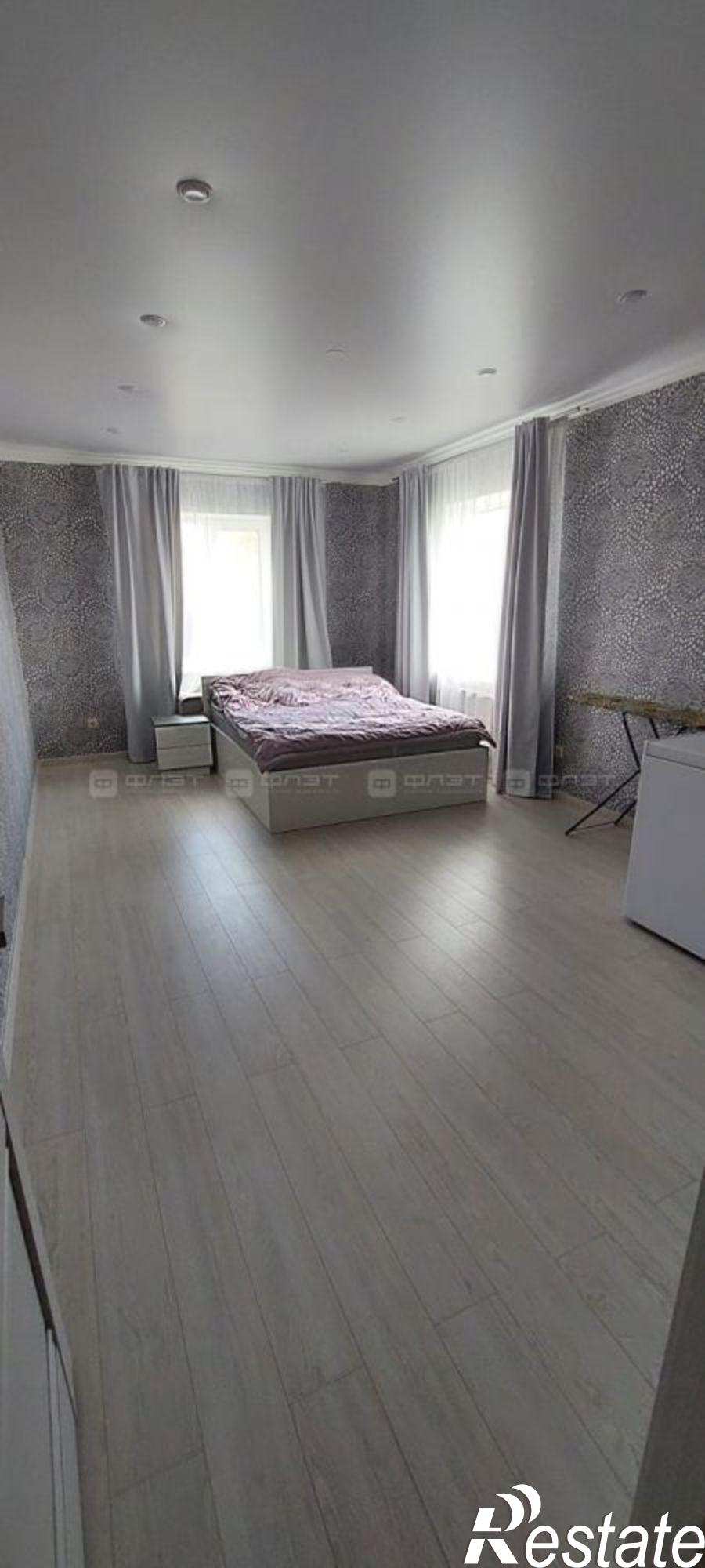 Купить дачу, дом, коттедж за 14 800 000 рублей на пер. Хозур