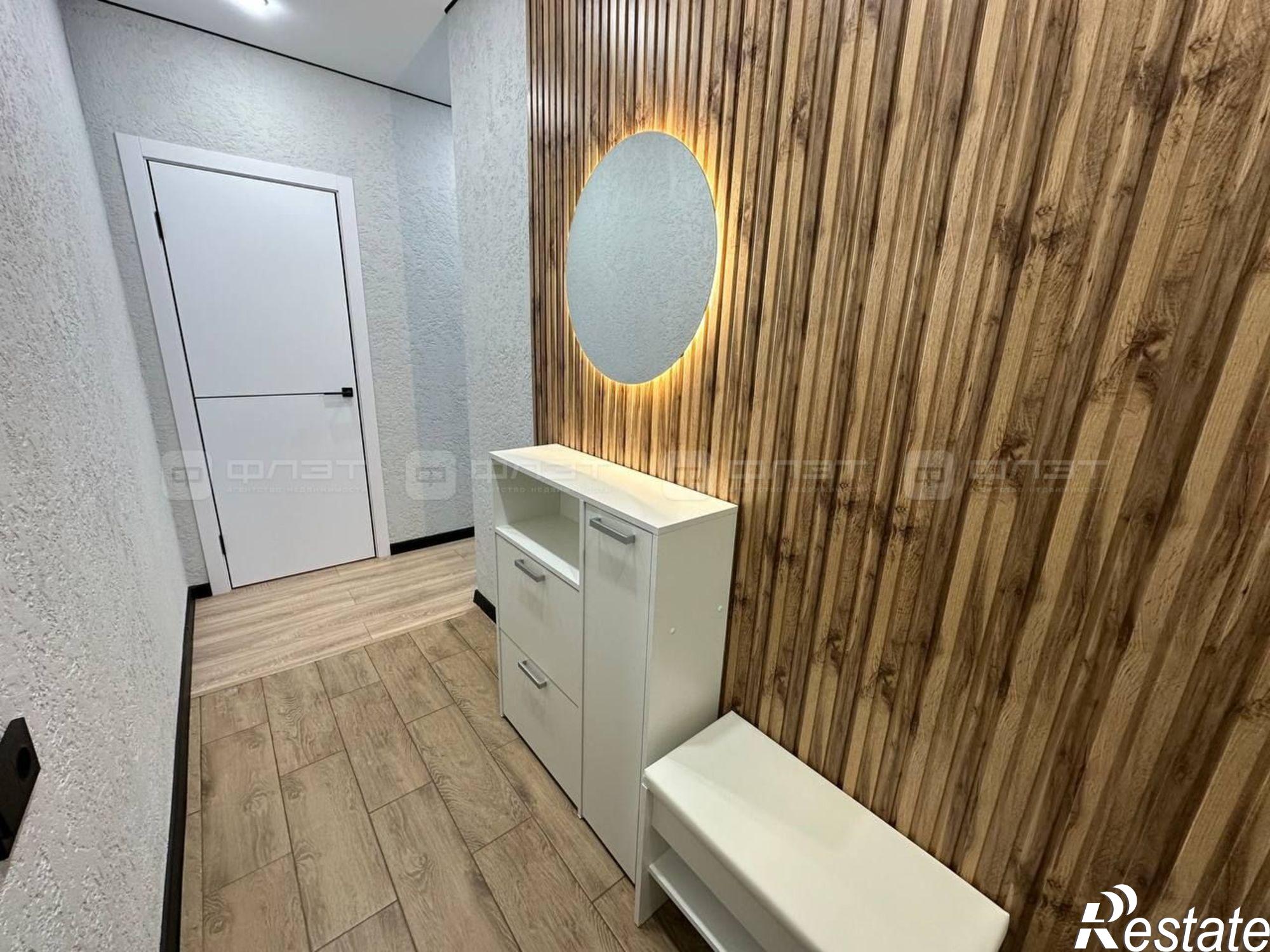 Купить квартиру за 8 499 000 рублей на ул. Короленко, дом 67