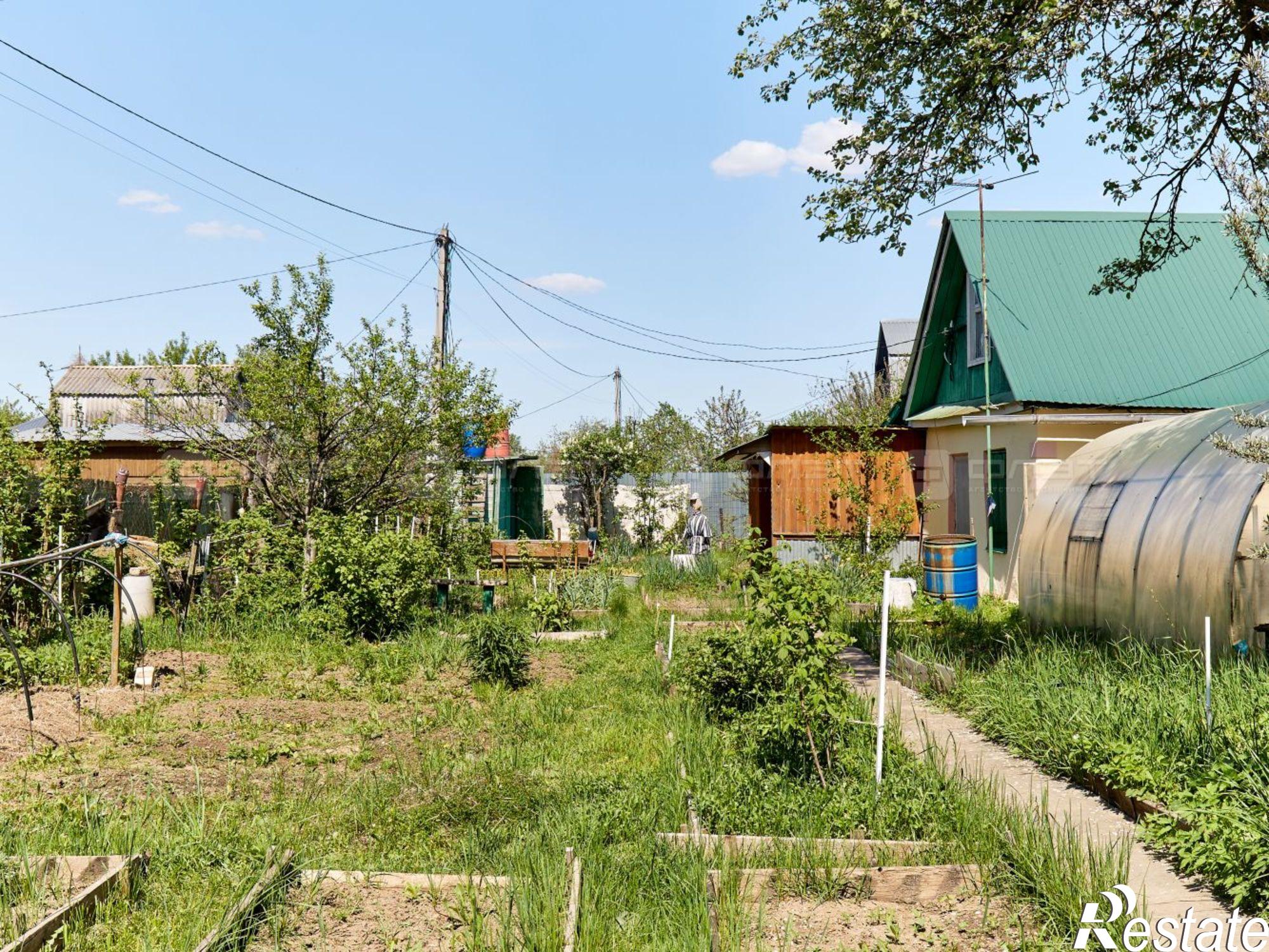 Купить дачу, дом, коттедж за 2 200 000 рублей на тер. СДТ Смородинка, дом 303