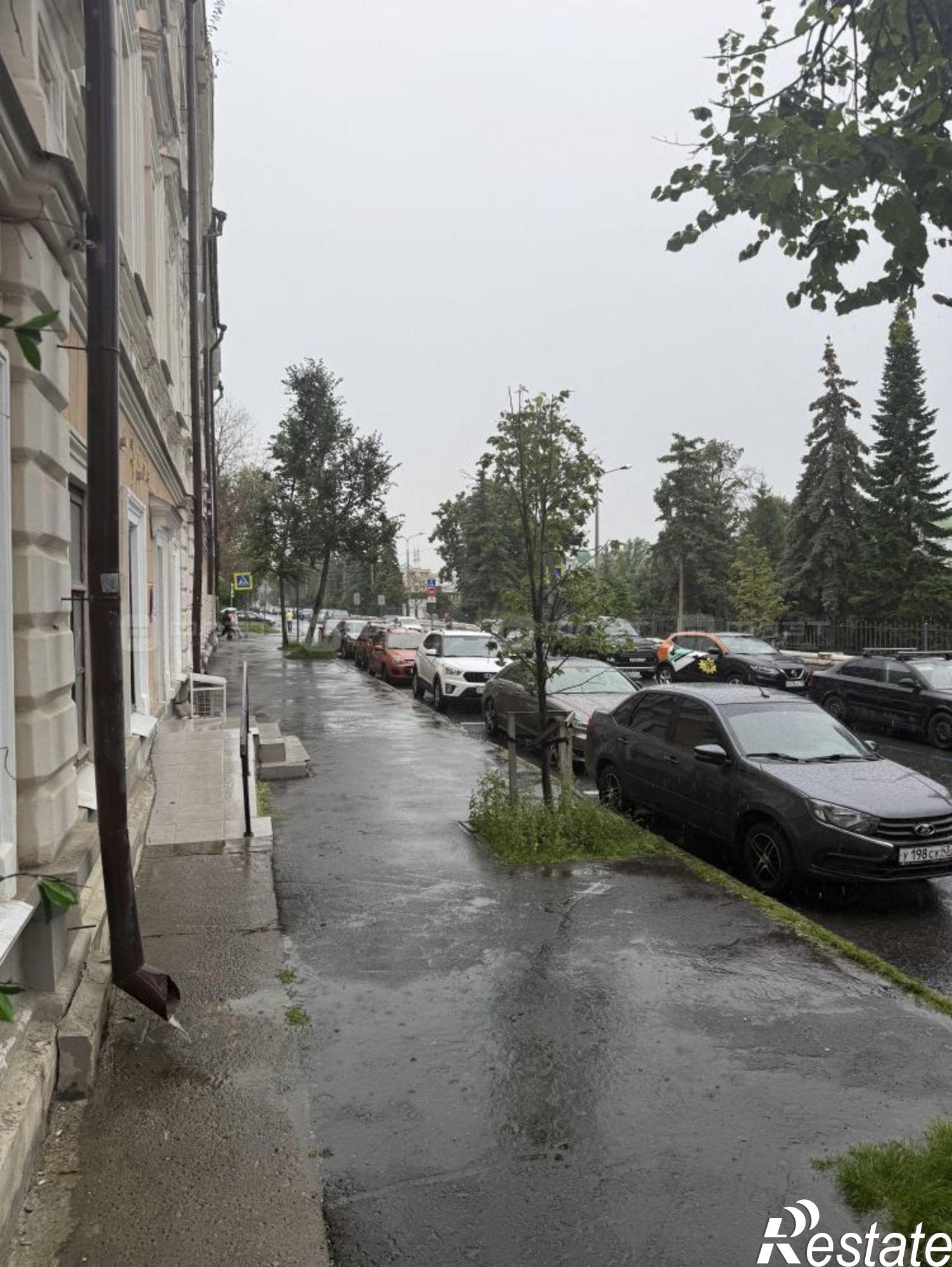 Купить офис, помещение под офис за 19 000 000 рублей на ул. Кави Наджми, дом 24