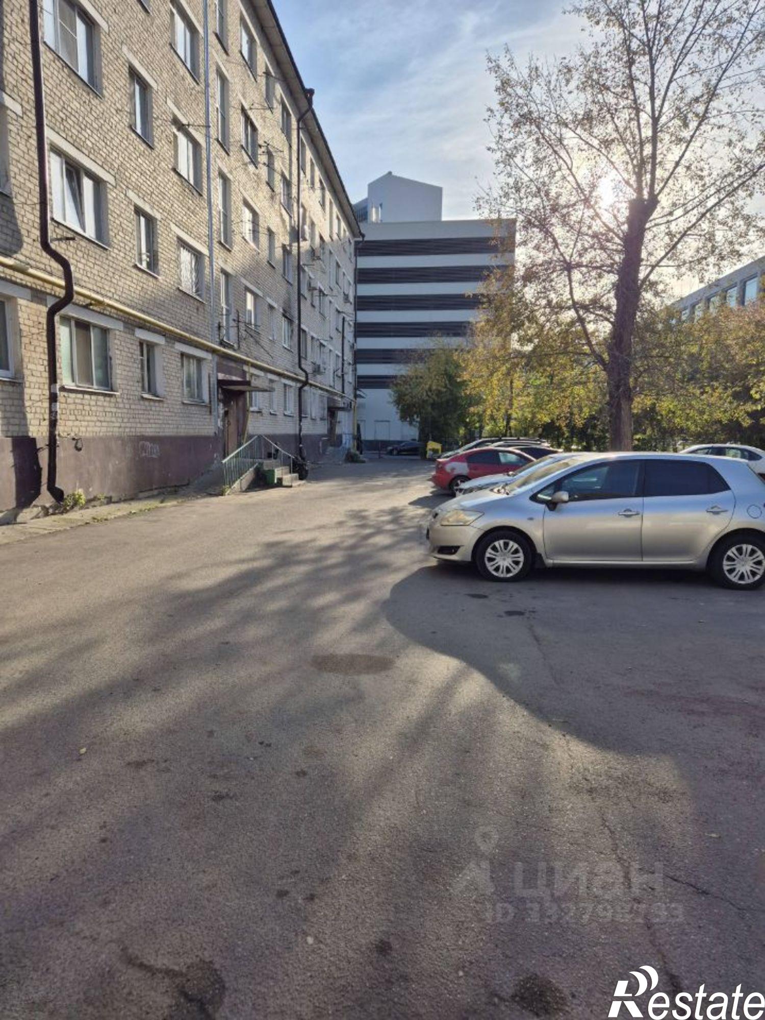 Сдать комнату за 15 000 рублей на ул Спартаковская, 35