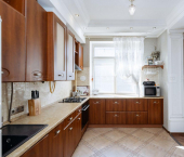 3-комн, 113.8кв м, этаж 2/4 ул. Бутлерова, дом 31