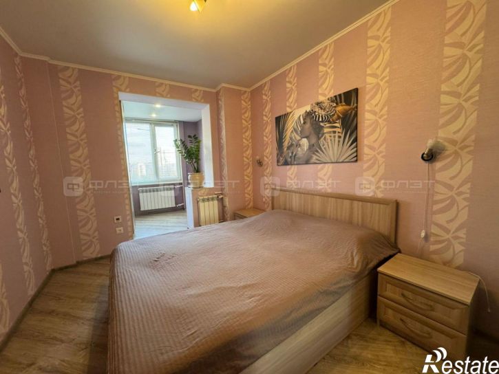 4-комн квартира ул. Юлиуса Фучика, дом 98
