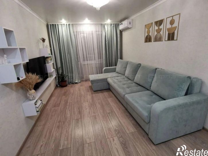 2-комн квартира пр-кт. Фатыха Амирхана, дом 93