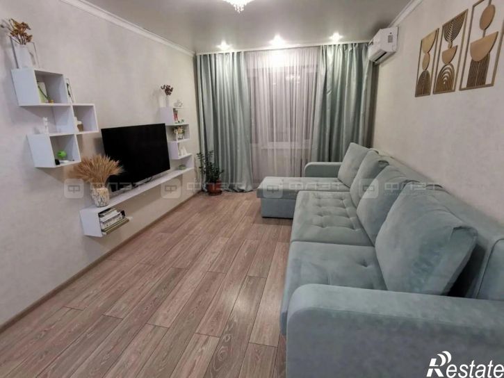 2-комн квартира пр-кт. Фатыха Амирхана, дом 93