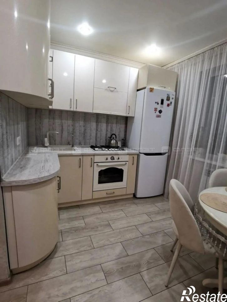 2-комн квартира пр-кт. Фатыха Амирхана, дом 93