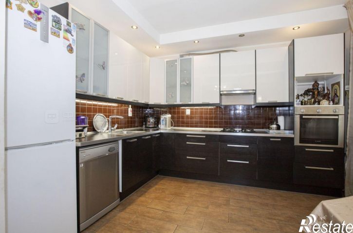 3-комн квартира ул. Габдуллы Кариева, дом 5