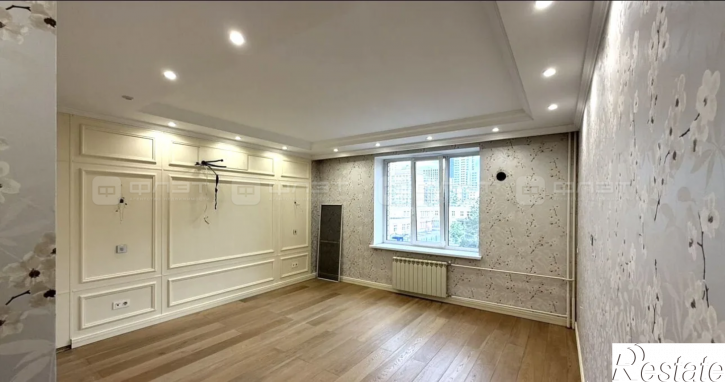 4-комн квартира ул. Чистопольская, дом 82