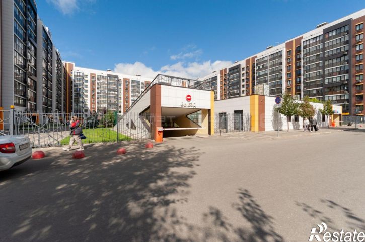 4-комн квартира ул. Разведчика Ахмерова, дом 7