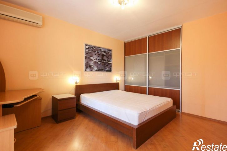 2-комн квартира пр. Победы, дом 30 к3