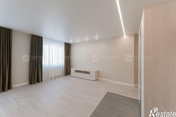 3-комн квартира пр-кт. Альберта Камалеева, дом 32б