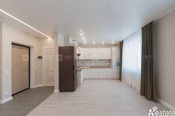 3-комн квартира пр-кт. Альберта Камалеева, дом 32б