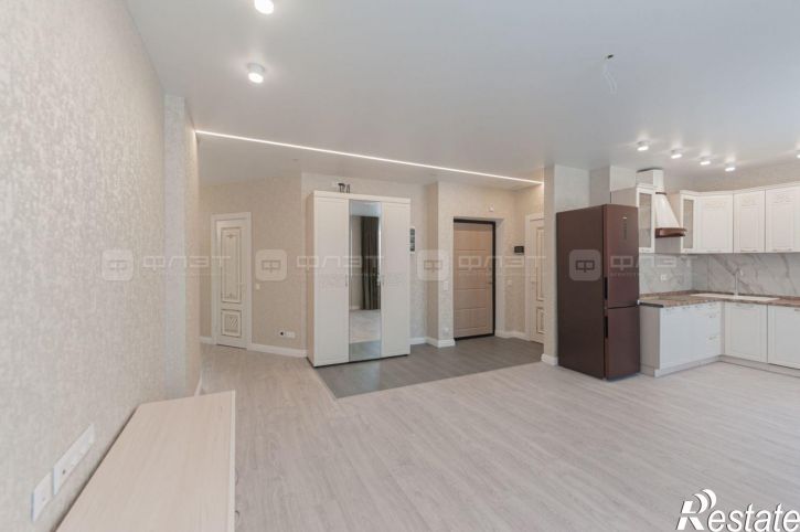 3-комн квартира пр-кт. Альберта Камалеева, дом 32б