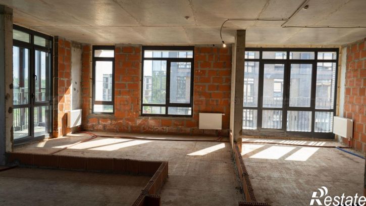 3-комн квартира ул. Генерала Ерина, дом 5д
