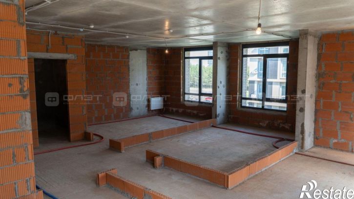 3-комн квартира ул. Генерала Ерина, дом 5д