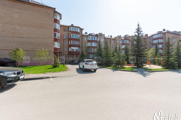 4-комн квартира ул. Четаева, дом 54