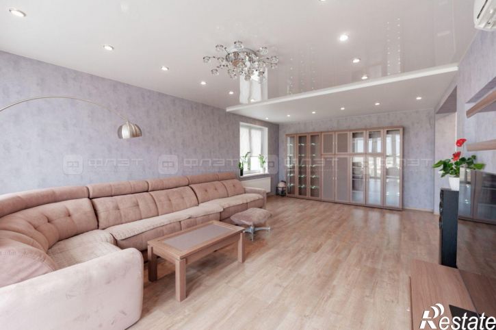 5-комн квартира тракт. Сибирский, дом 23Б