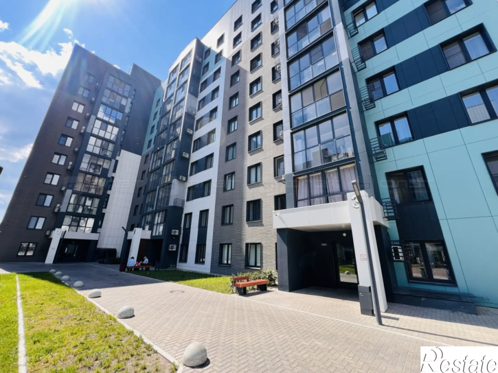 3-комн квартира ул. Портовая, дом 37 к3