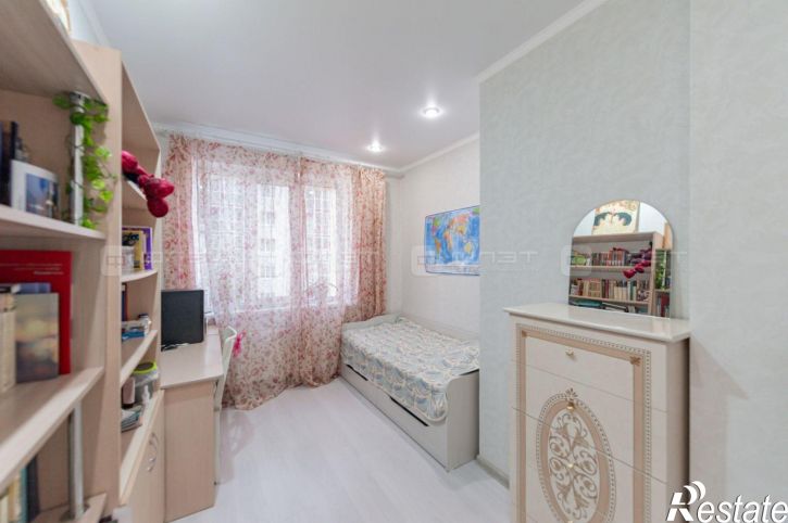 2-комн квартира ул. Профессора Камая, дом 10/2