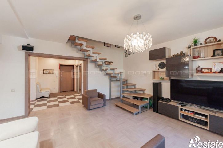 5-комн квартира ул. Халезова, дом 29