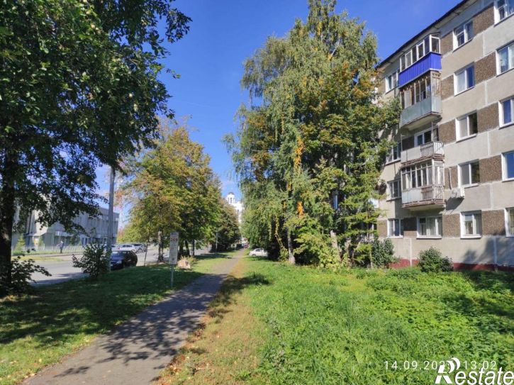 2-комн квартира ул. Красной Позиции, дом 5