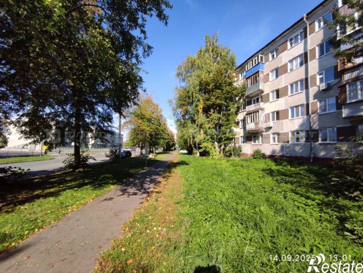 2-комн квартира ул. Красной Позиции, дом 5